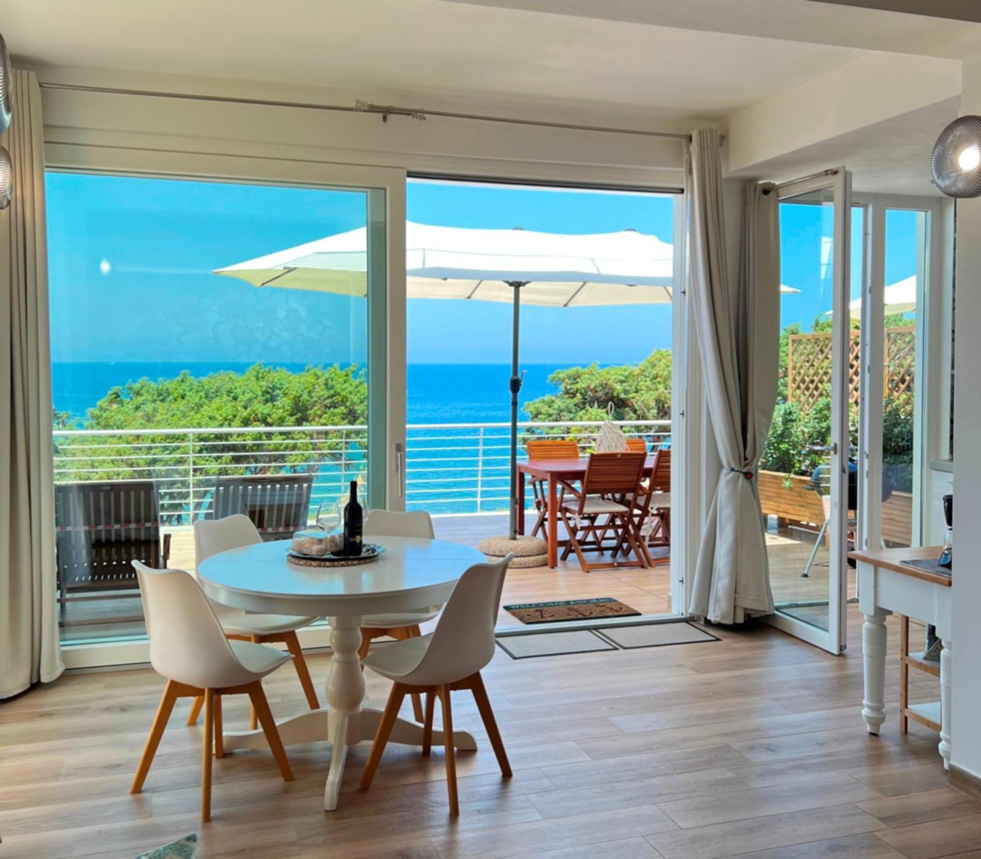 Alba Stupendo Appartamento In Villa Fronte Mare - Golfo Dell'Asinara - Internet Free Valledoria  Exterior foto