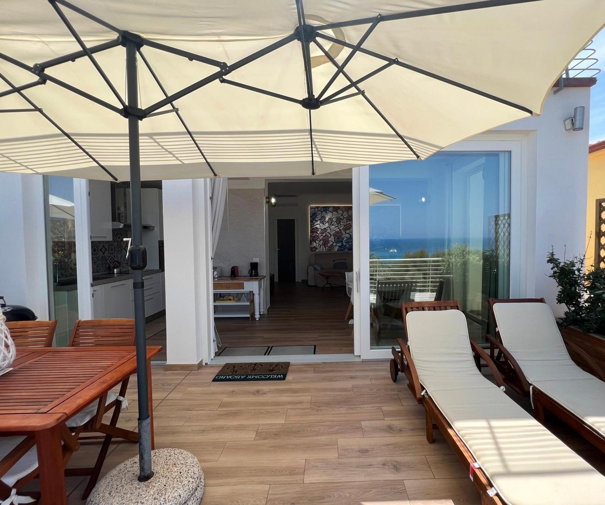 Alba Stupendo Appartamento In Villa Fronte Mare - Golfo Dell'Asinara - Internet Free Valledoria  Exterior foto