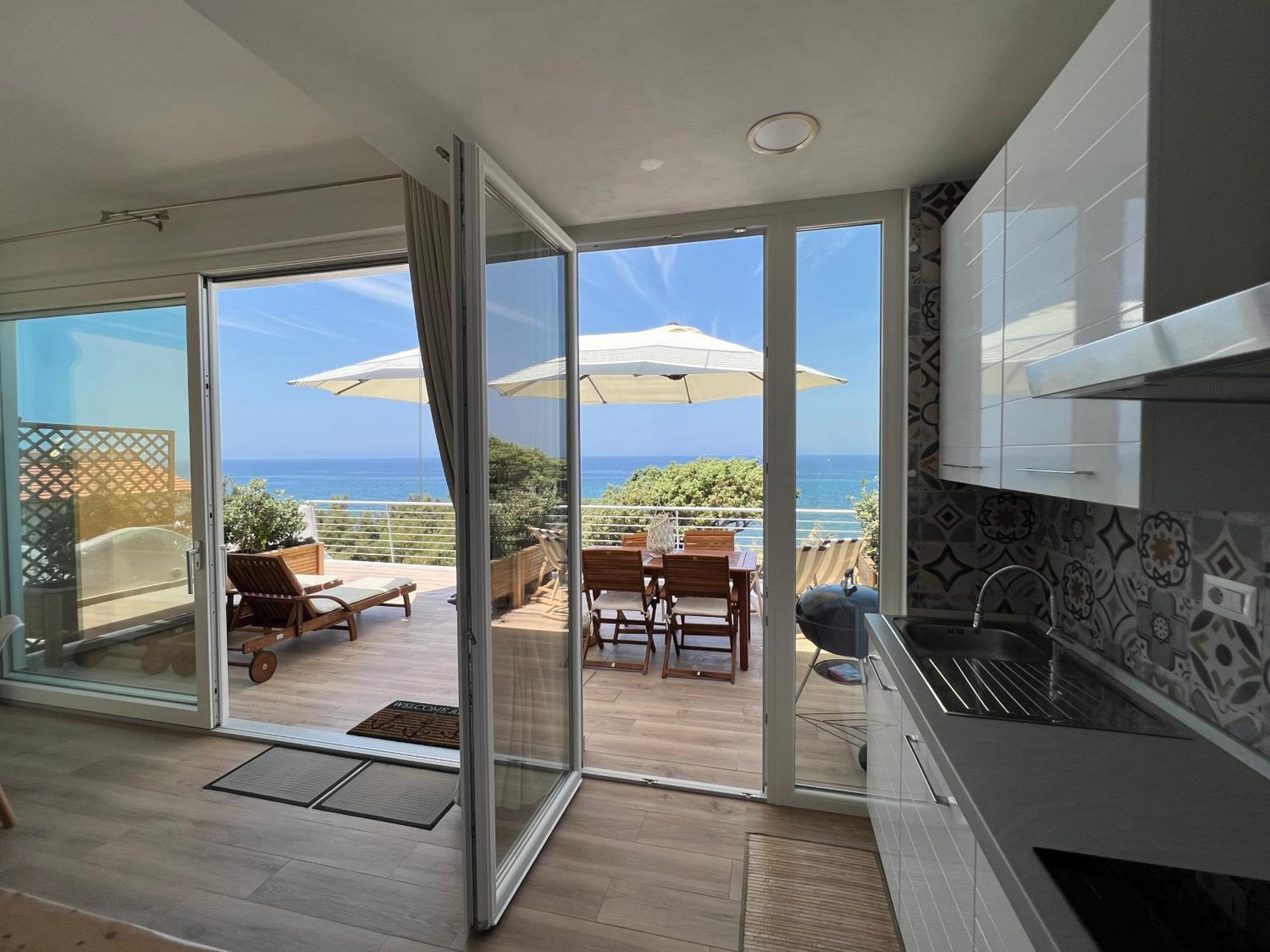 Alba Stupendo Appartamento In Villa Fronte Mare - Golfo Dell'Asinara - Internet Free Valledoria  Exterior foto
